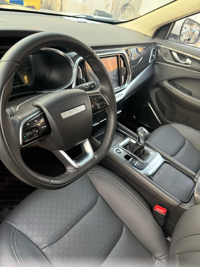 2019 Jetour X90 1.5T 147HP L4 6MT,autocango,china used car exporter,china ev exporter,chinese used car exporter,chinese used ev exporter