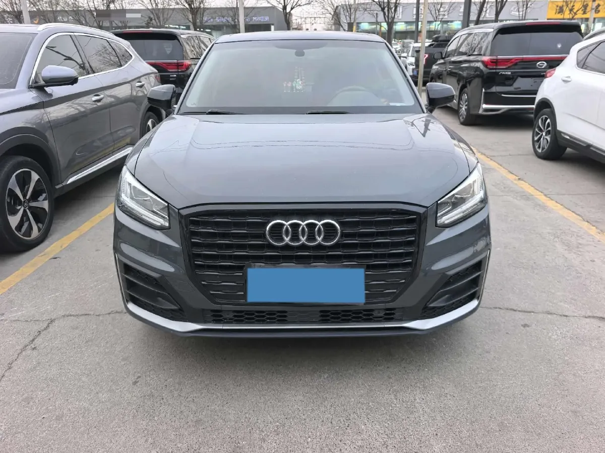 2021 Audi Q2L 1.4T 150HP L4 7DCT,autocango,china used car exporter,china ev exporter,chinese used car exporter,chinese used ev exporter