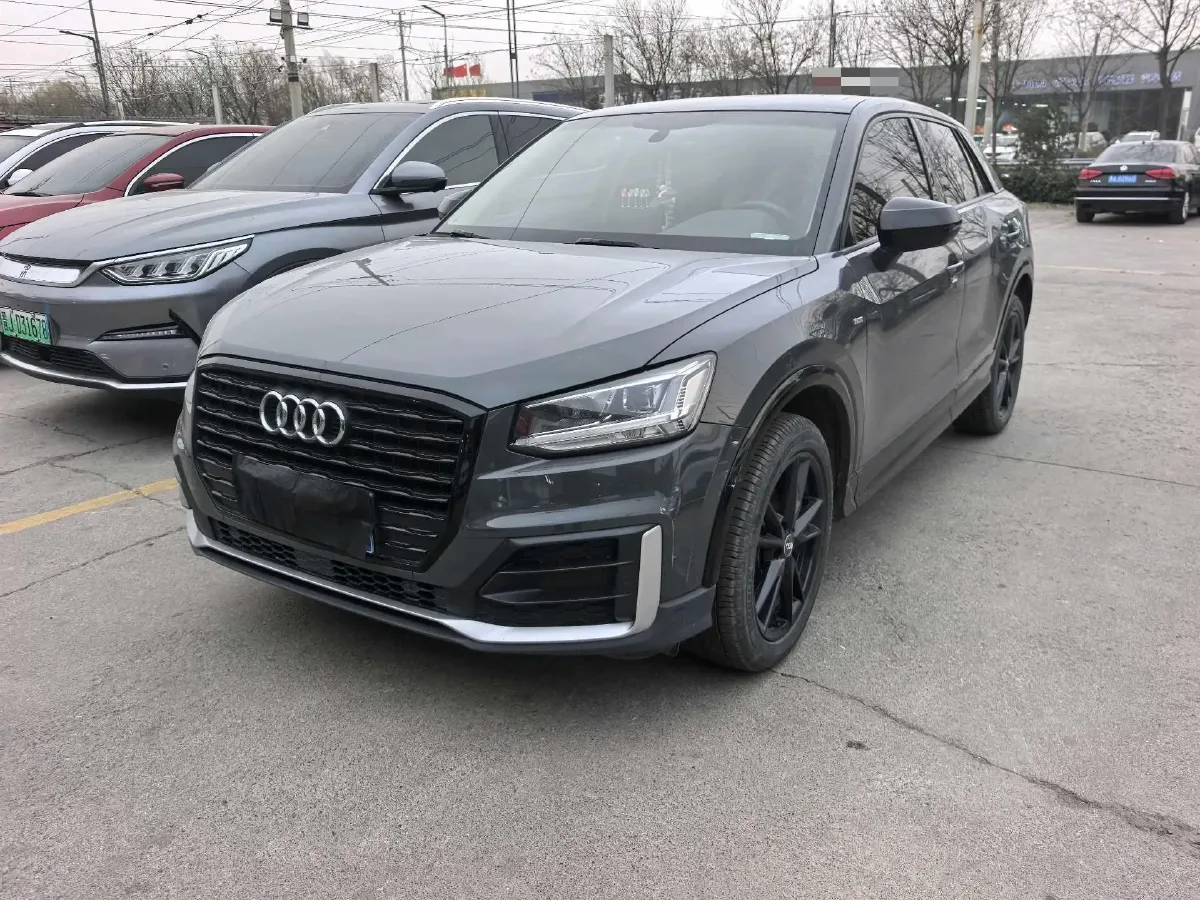2021 Audi Q2L 1.4T 150HP L4 7DCT,autocango,china used car exporter,china ev exporter,chinese used car exporter,chinese used ev exporter