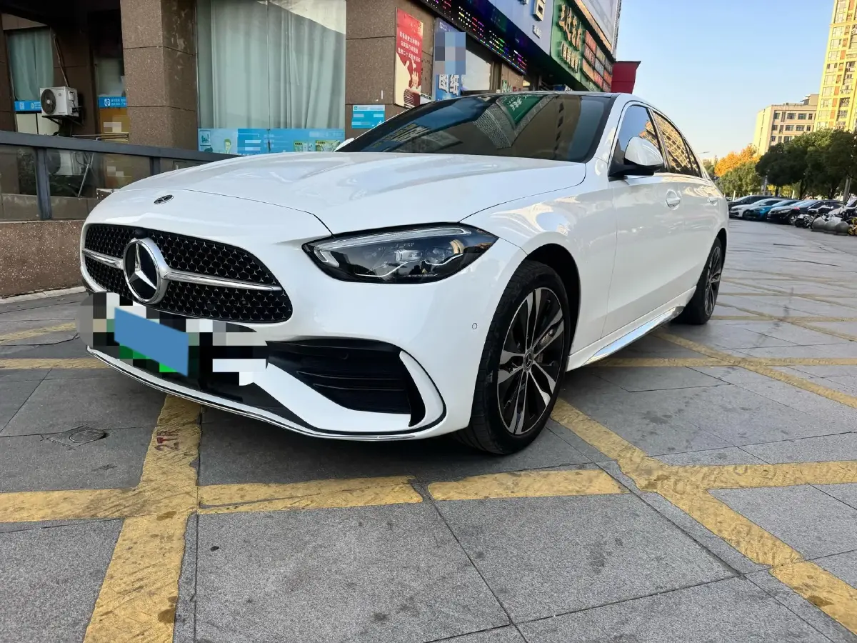 2023 Mercedes-Benz C Class 2.0T 204HP L4 9AT PHEV 25.4KWH