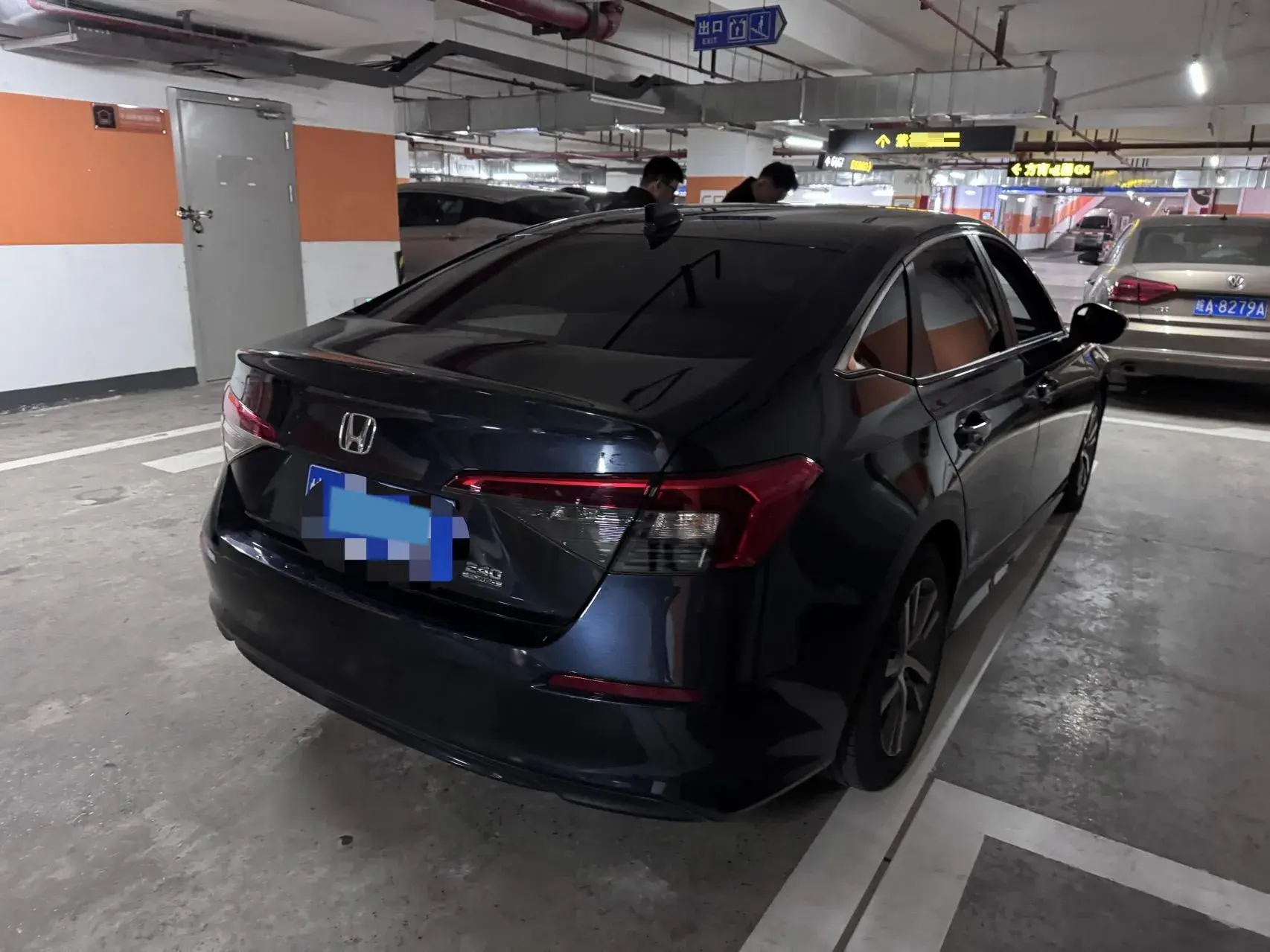 2023 HONDA CIVIC thumbnail 4