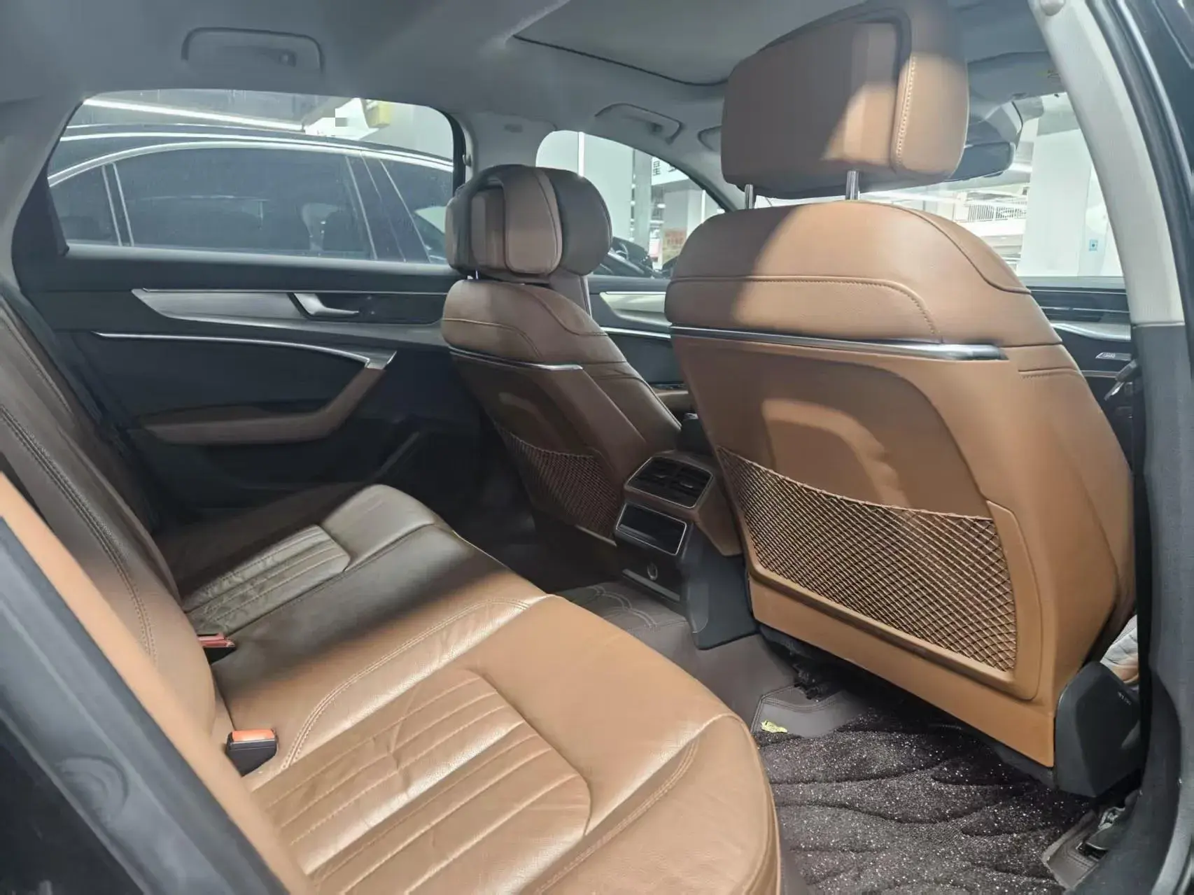 2020 AUDI A6L thumbnail 3