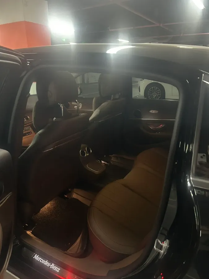 2023 Mercedes-Benz E Class 2.0T 258HP L4 9AT,autocango,china used car exporter,china ev exporter,chinese used car exporter,chinese used ev exporter