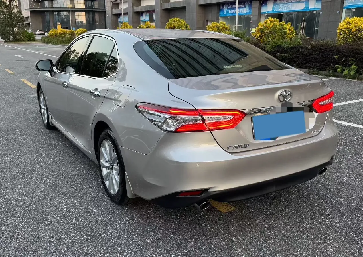 2019 Toyota Camry 2.0L 178HP L4 CVT,autocango,china used car exporter,china ev exporter,chinese used car exporter,chinese used ev exporter