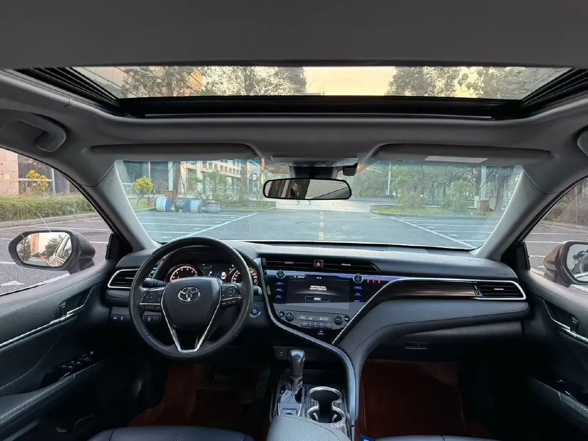 2019 Toyota Camry 2.0L 178HP L4 CVT,autocango,china used car exporter,china ev exporter,chinese used car exporter,chinese used ev exporter