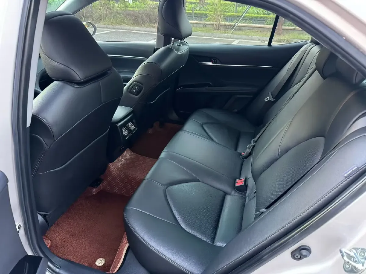 2019 Toyota Camry 2.0L 178HP L4 CVT,autocango,china used car exporter,china ev exporter,chinese used car exporter,chinese used ev exporter