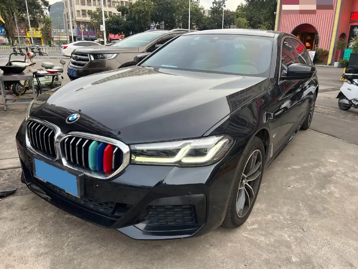 2021 BMW 5 Series 2.0T 184HP L4 8AT