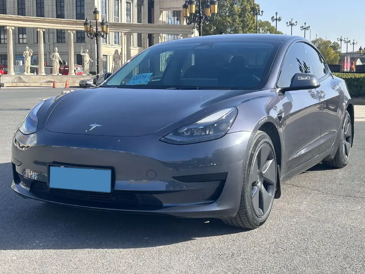 2022 Tesla Model 3 BEV 60KWH
