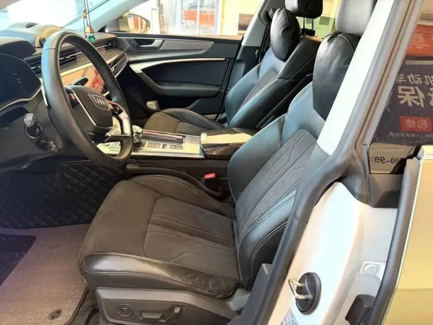 2024 AUDI A7L thumbnail 3