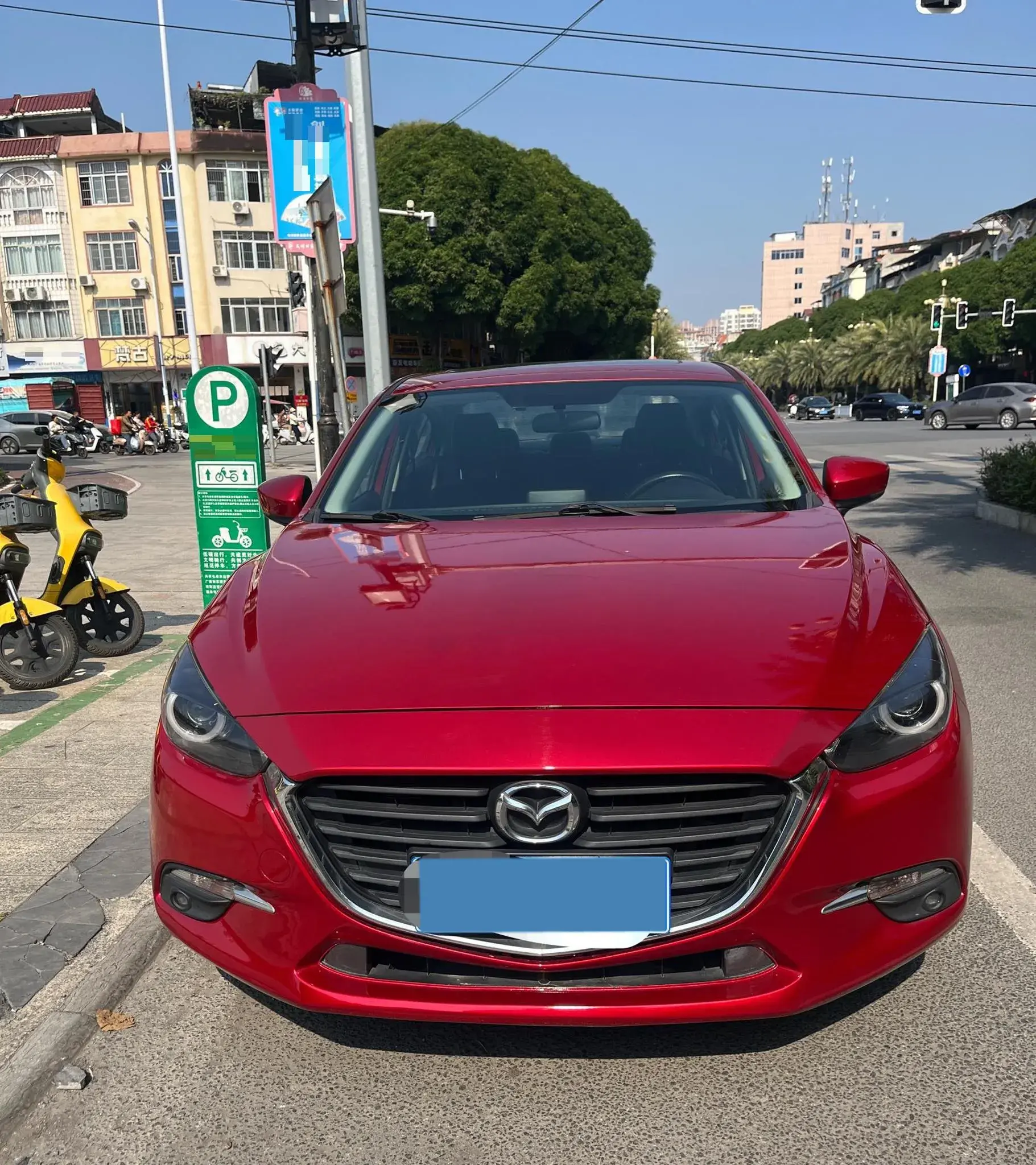 2017 MAZDA 3 thumbnail 2