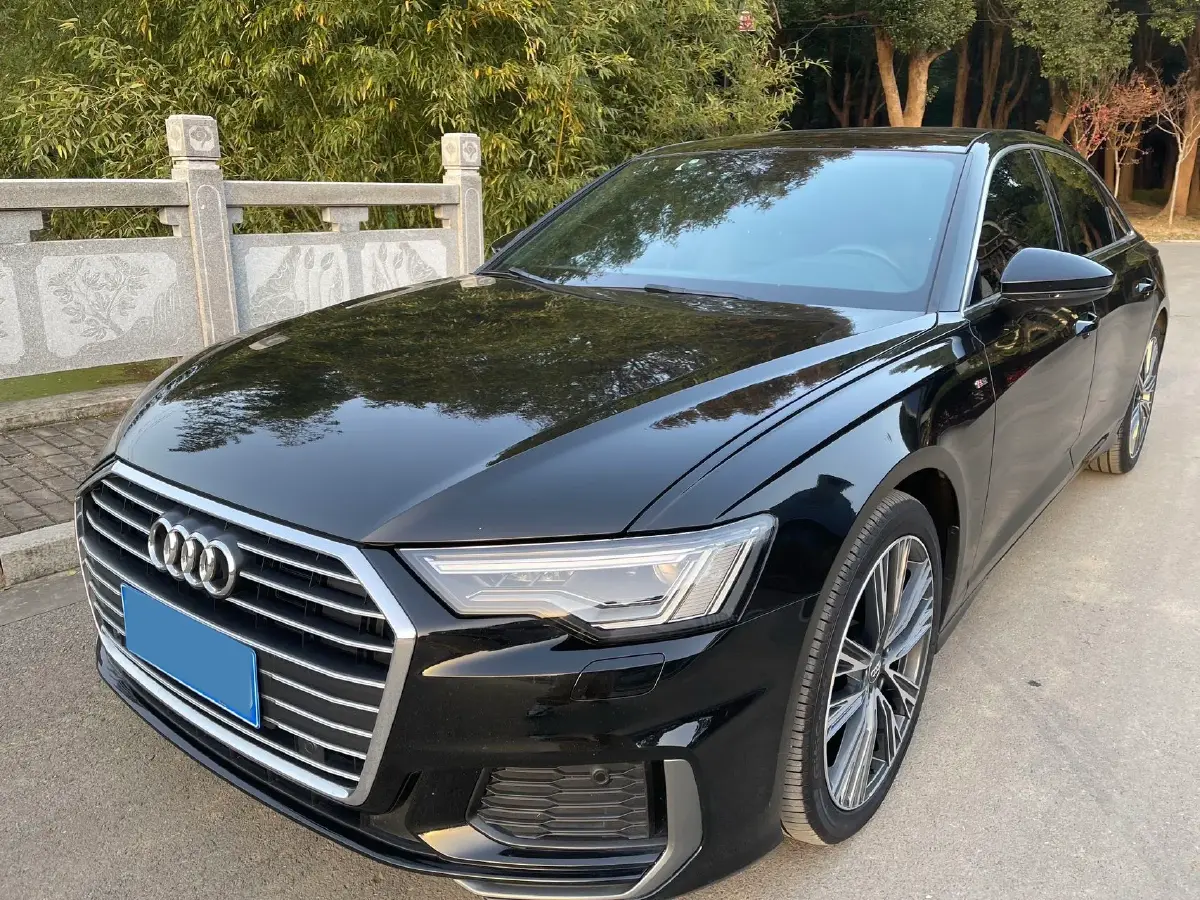 2022 Audi A6L 2.0T 224HP L4 7DCT