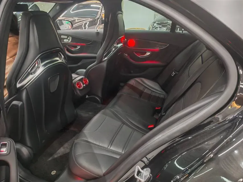 2019 Mercedes-Benz C AMG 4.0T 510HP V8 9AT,autocango,china used car exporter,china ev exporter,chinese used car exporter,chinese used ev exporter