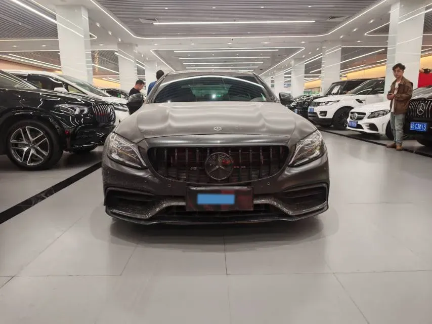 2019 Mercedes-Benz C AMG 4.0T 510HP V8 9AT,autocango,china used car exporter,china ev exporter,chinese used car exporter,chinese used ev exporter
