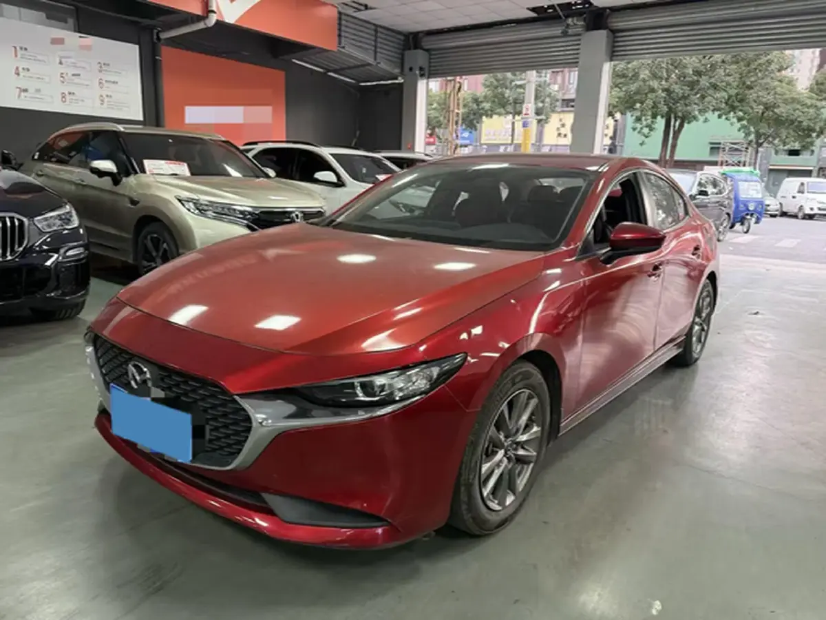 2020 Mazda 3 Axela 1.5L 117HP L4 6AT