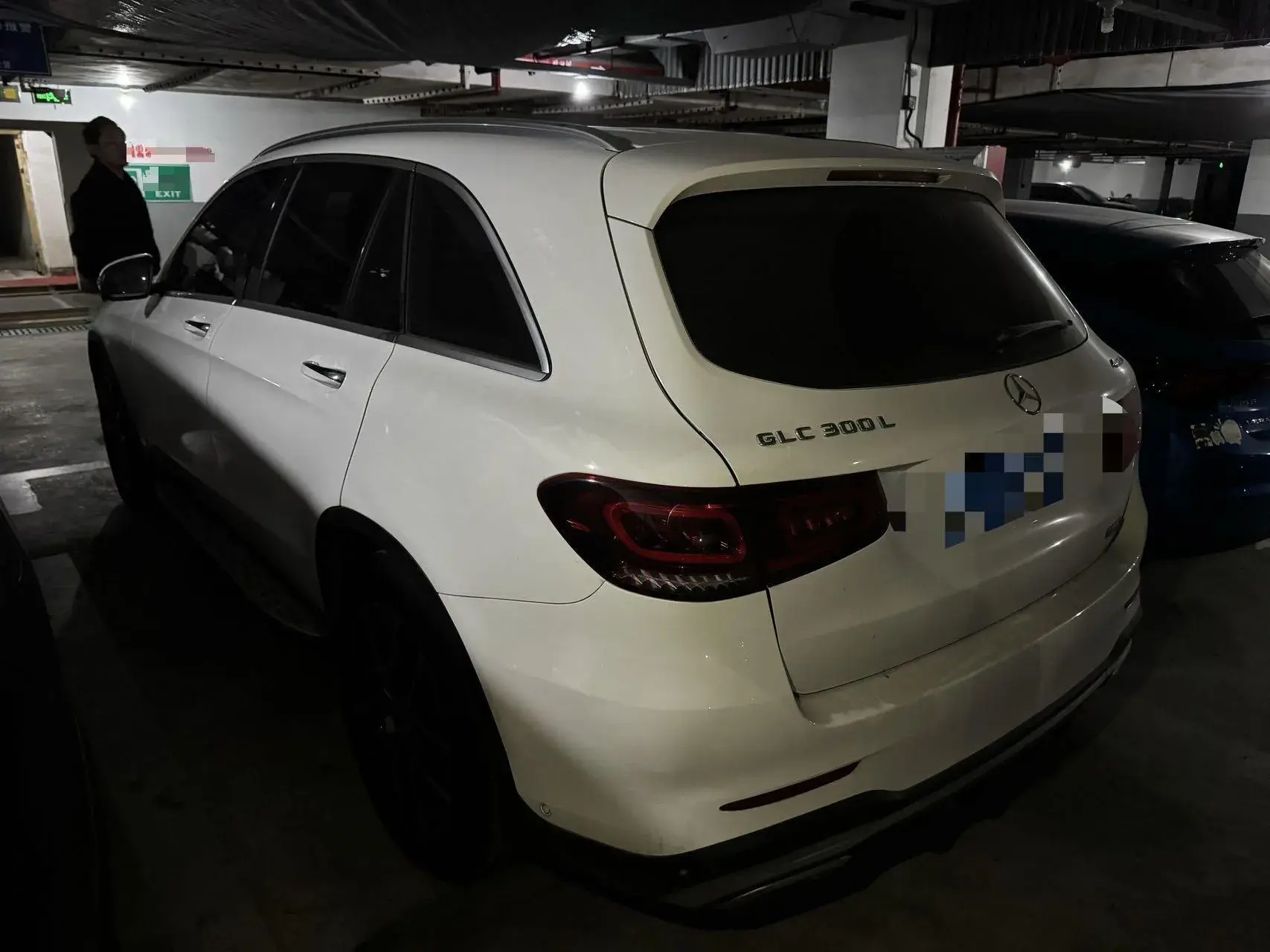 2022 MERCEDES-BENZ GLC thumbnail 2