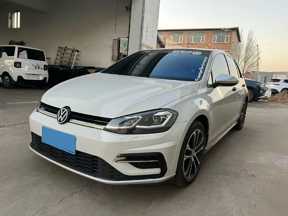 2020 Volkswagen Golf 1.4T 150HP L4 7DCT