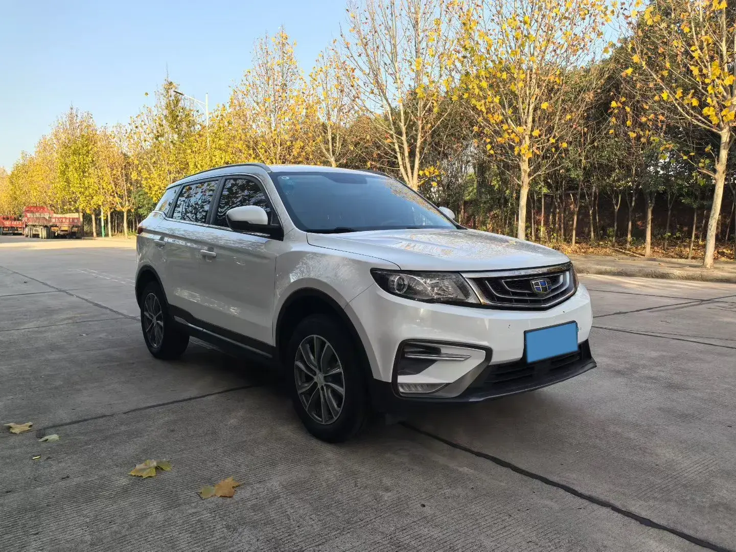 2018 GEELY AZKARRA thumbnail 3