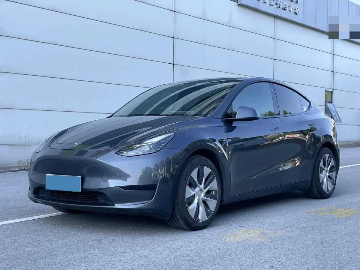 2022 Tesla Model Y BEV 60KWH