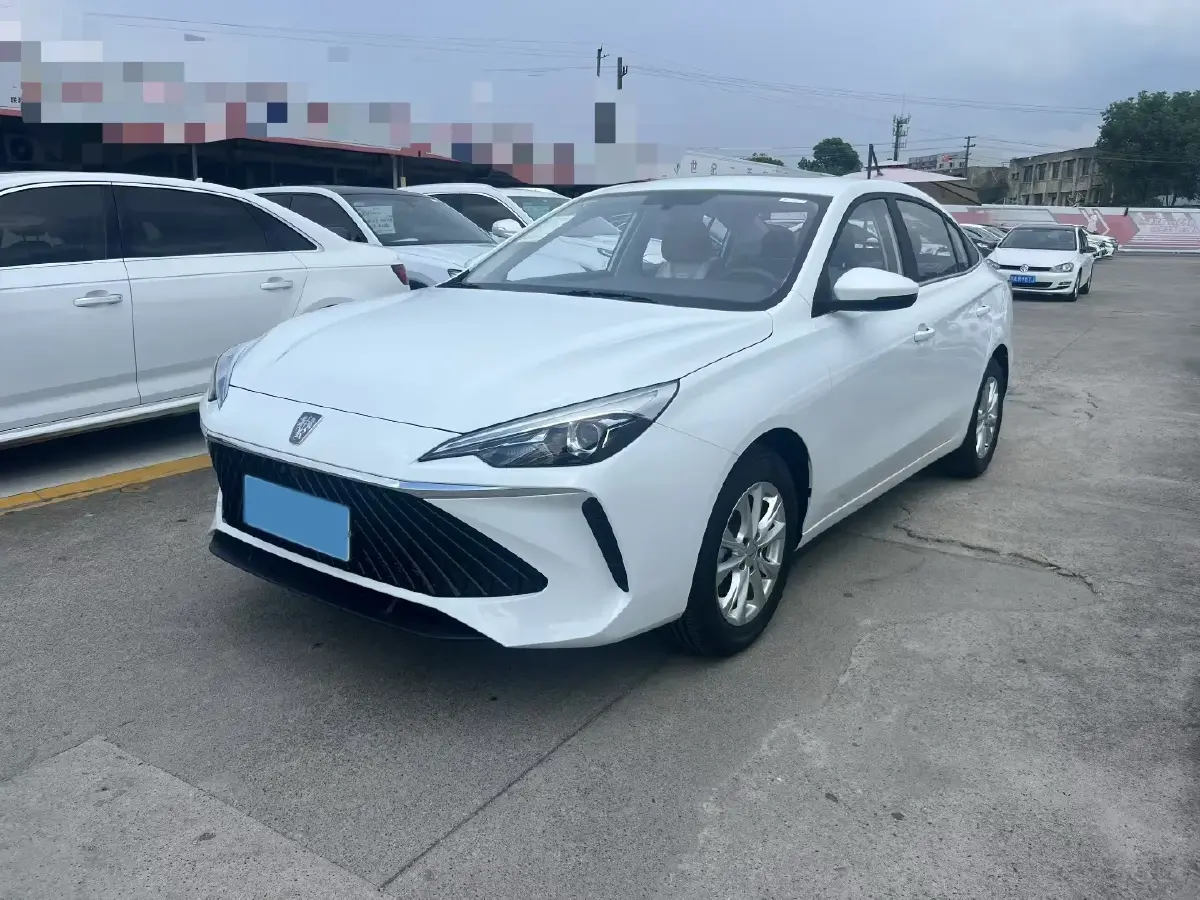 2023 Roewe i5 1.5L 129HP L4 CVT