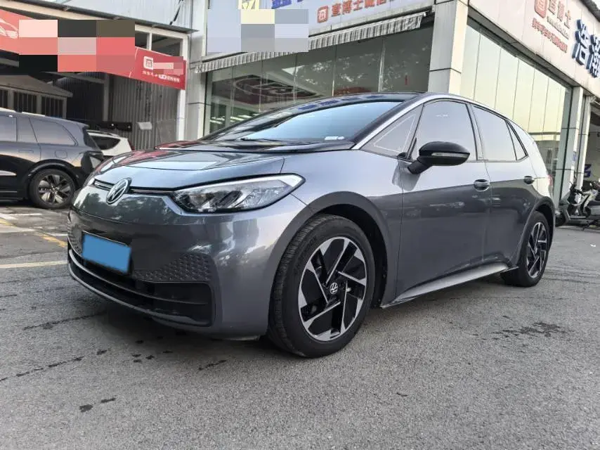 2024 VOLKSWAGEN ID.3 view 1