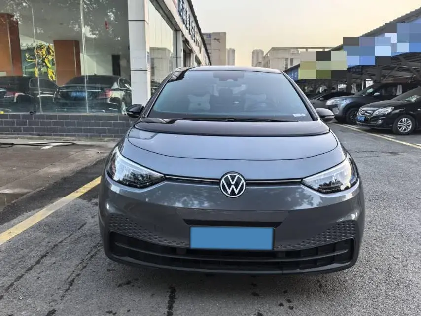 2024 VOLKSWAGEN ID.3 thumbnail 2