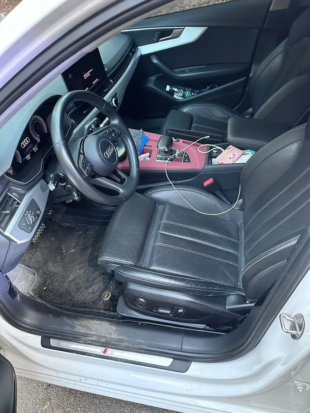 2020 AUDI A4L thumbnail 4