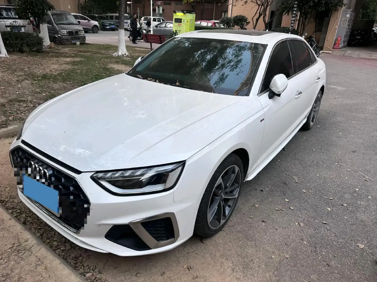 2020 Audi A4L 2.0T 150HP L4 7DCT