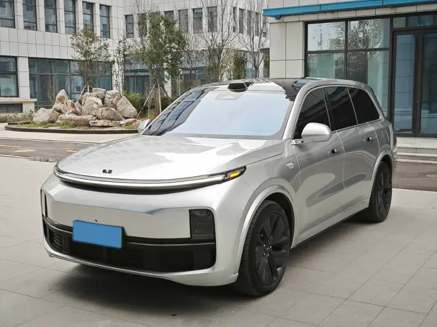 2022 Li L9 Range Extended 154HP REEV 42.6KWH
