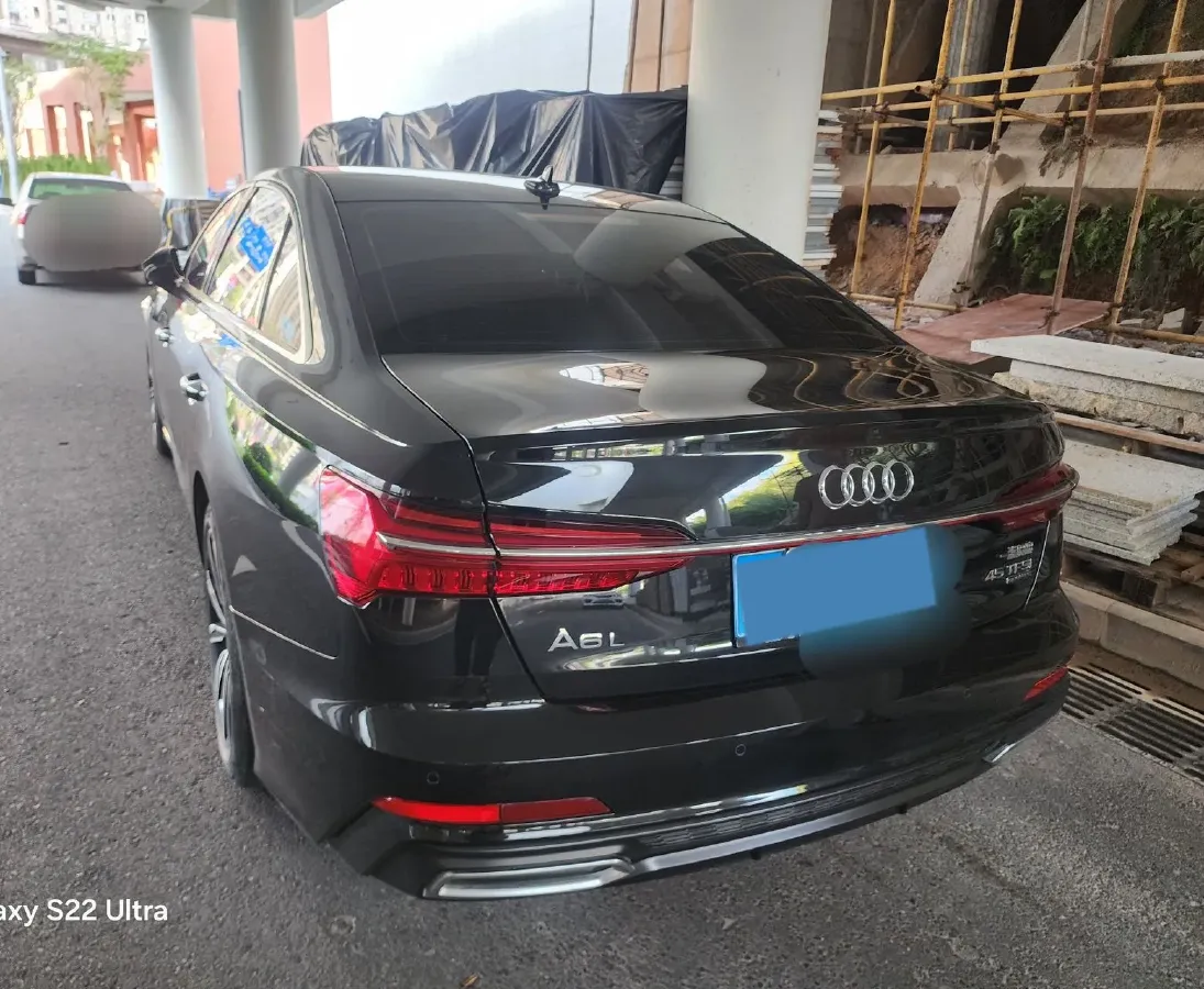 2022 Audi A6L 2.0T 224HP L4 7DCT,autocango,china used car exporter,china ev exporter,chinese used car exporter,chinese used ev exporter