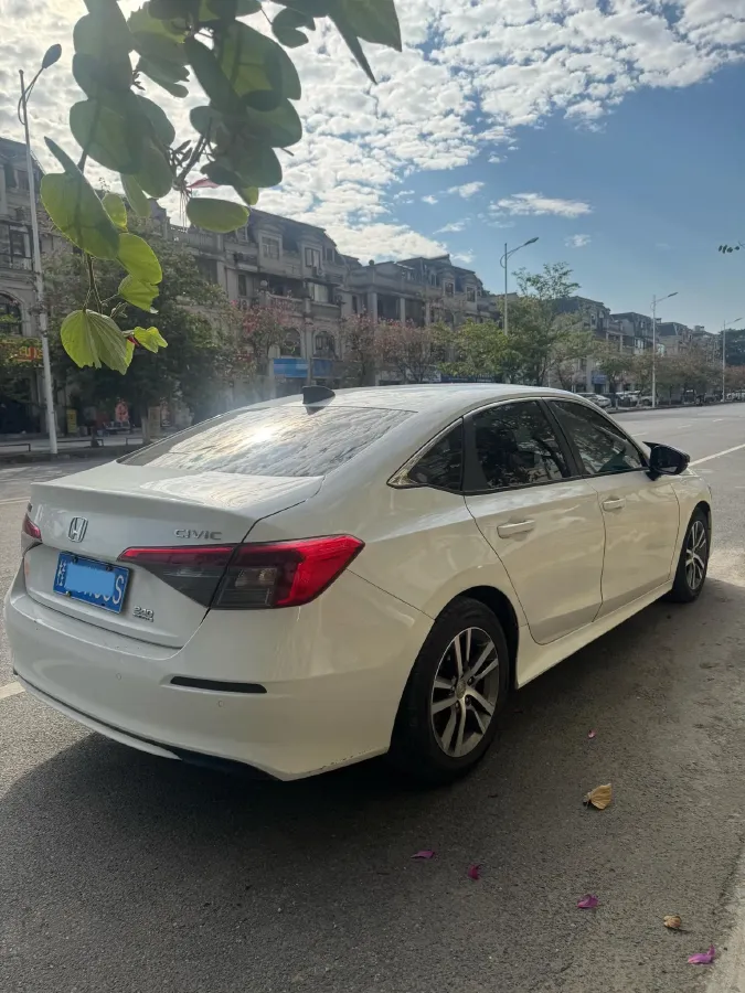 2022 Honda Civic 1.5T 182HP L4 CVT,autocango,china used car exporter,china ev exporter,chinese used car exporter,chinese used ev exporter