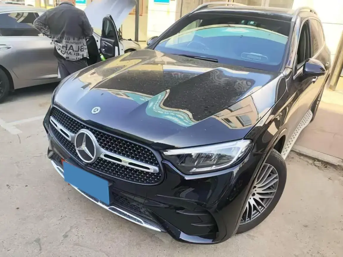 2023 Mercedes-Benz GLC Class 2.0T 204HP L4 9AT