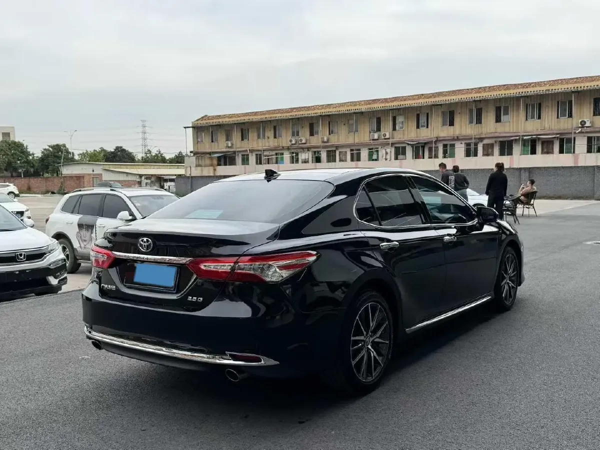2023 Toyota Camry 2.5L 207HP L4 8AT,autocango,china used car exporter,china ev exporter,chinese used car exporter,chinese used ev exporter