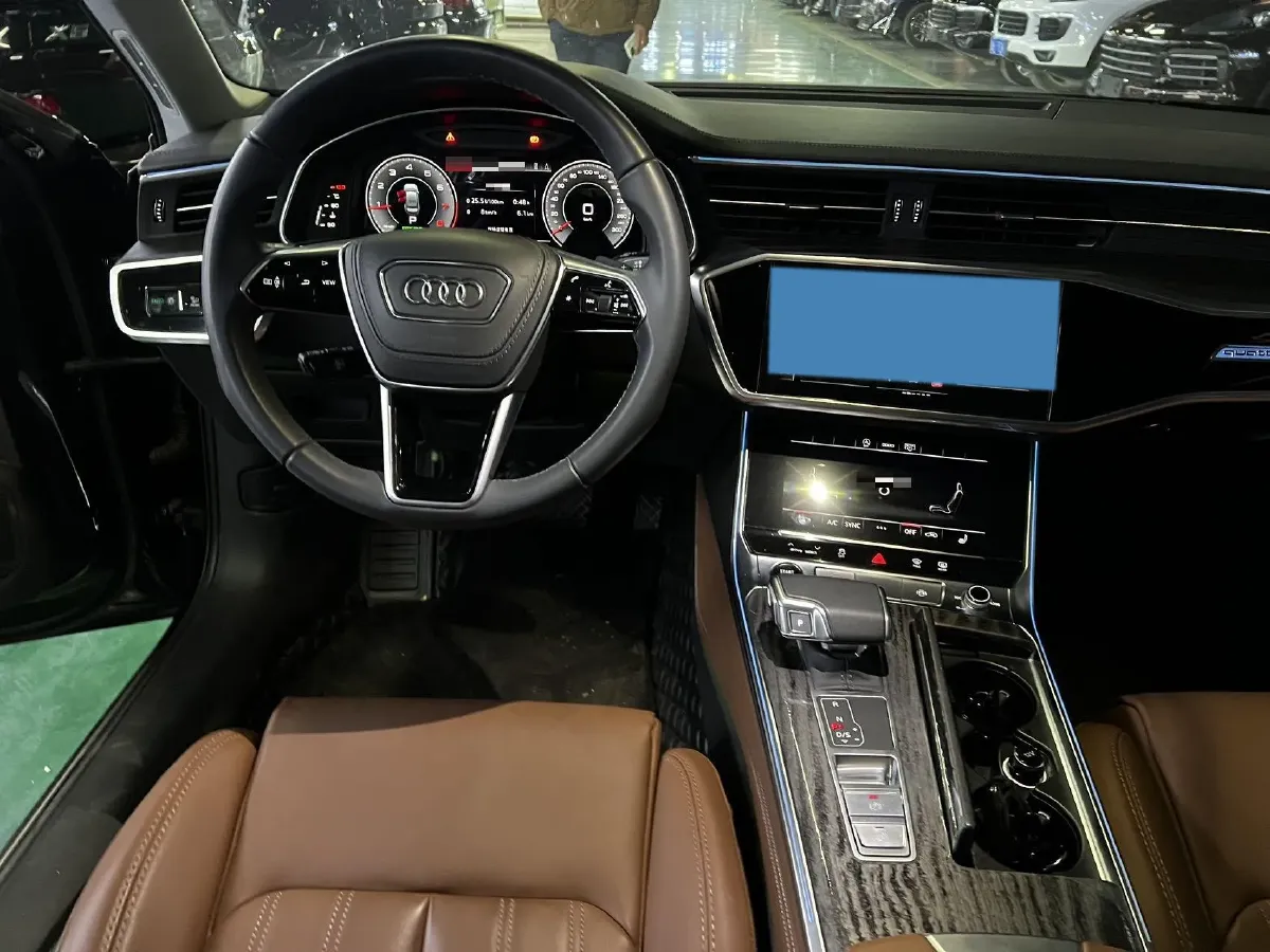 2023 Audi A6L 3.0T 340HP V6 7DCT,autocango,china used car exporter,china ev exporter,chinese used car exporter,chinese used ev exporter