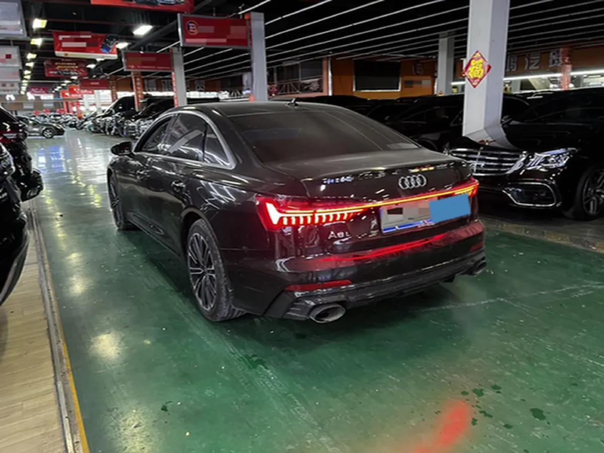 2023 Audi A6L 3.0T 340HP V6 7DCT,autocango,china used car exporter,china ev exporter,chinese used car exporter,chinese used ev exporter