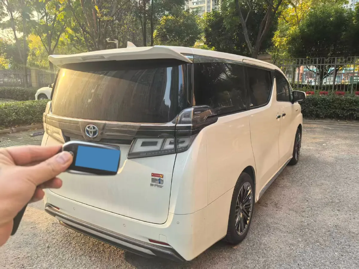 2023 Toyota Vellfire 2.5L 117HP L4 E-CVT Hybrid,autocango,china used car exporter,china ev exporter,chinese used car exporter,chinese used ev exporter