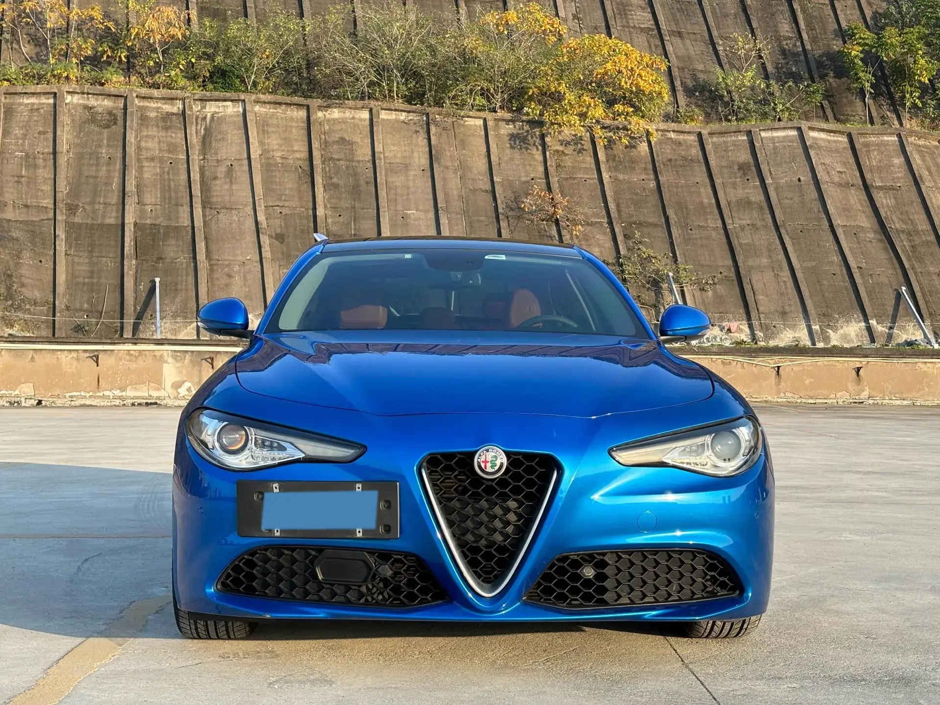 2017 ALFA ROMEO thumbnail 2