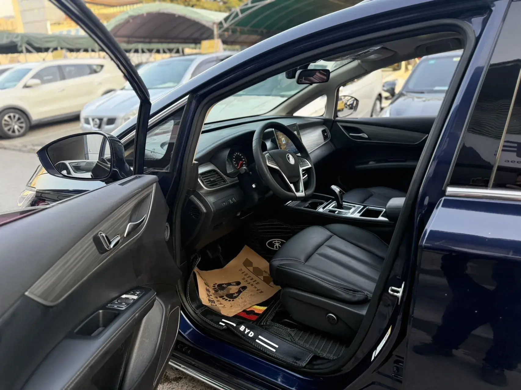 2019 BYD SONG thumbnail 3