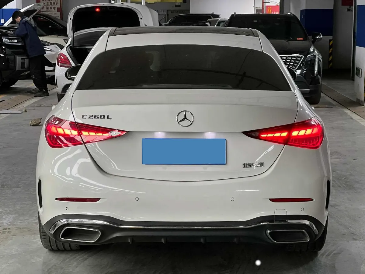 2024 Mercedes-Benz C Class 1.5T 204HP L4 9AT,autocango,china used car exporter,china ev exporter,chinese used car exporter,chinese used ev exporter