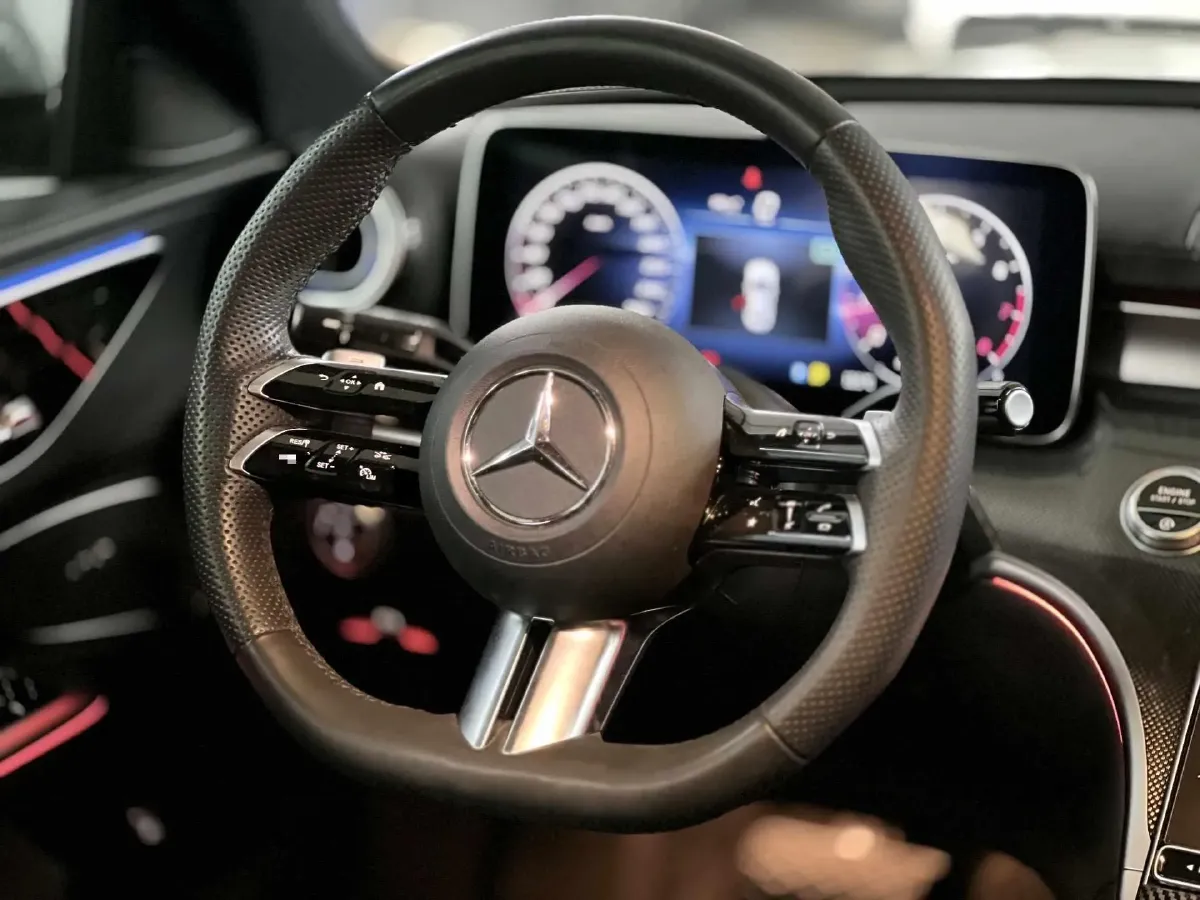 2024 Mercedes-Benz C Class 1.5T 204HP L4 9AT,autocango,china used car exporter,china ev exporter,chinese used car exporter,chinese used ev exporter