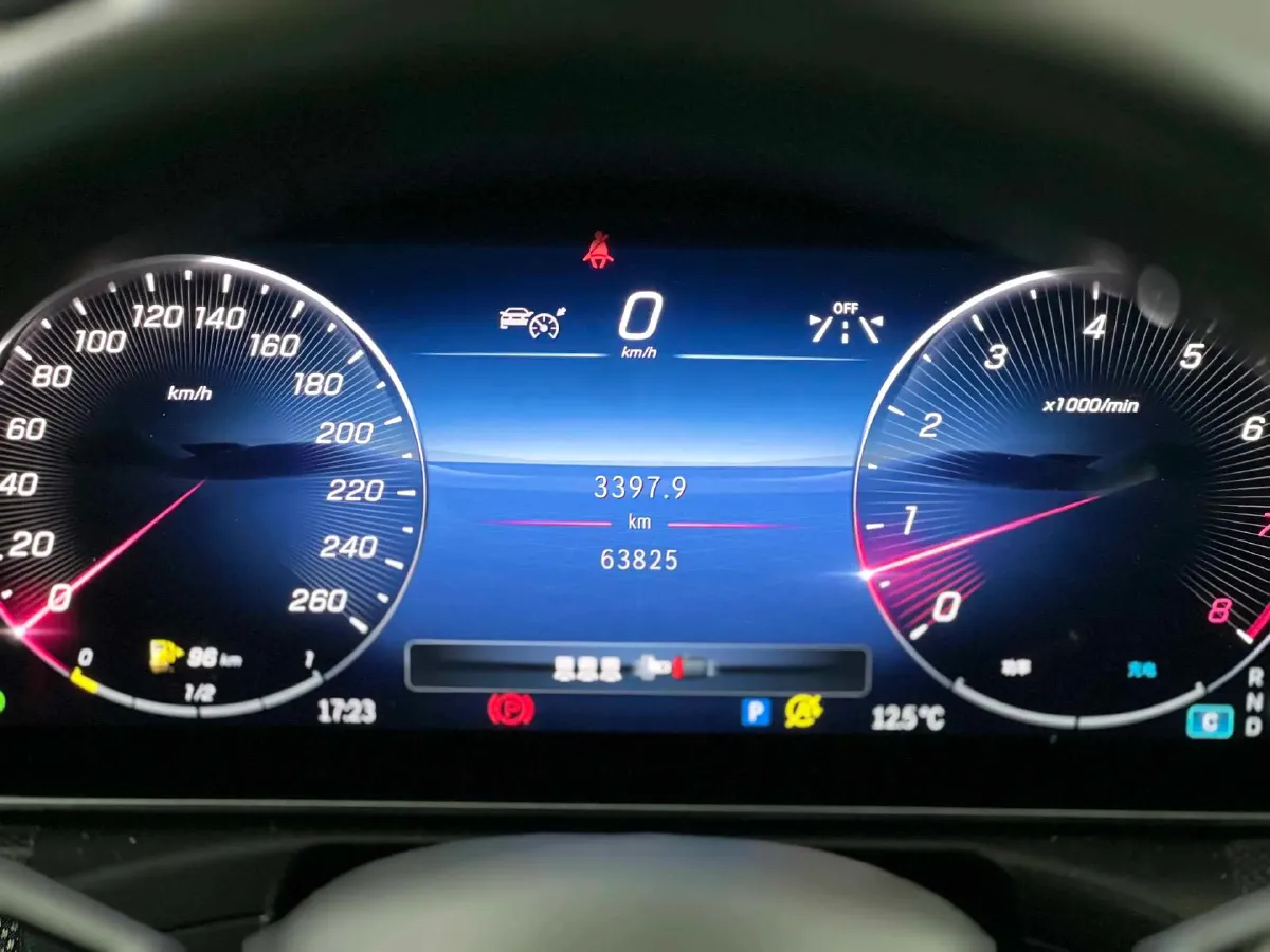 2024 Mercedes-Benz C Class 1.5T 204HP L4 9AT,autocango,china used car exporter,china ev exporter,chinese used car exporter,chinese used ev exporter