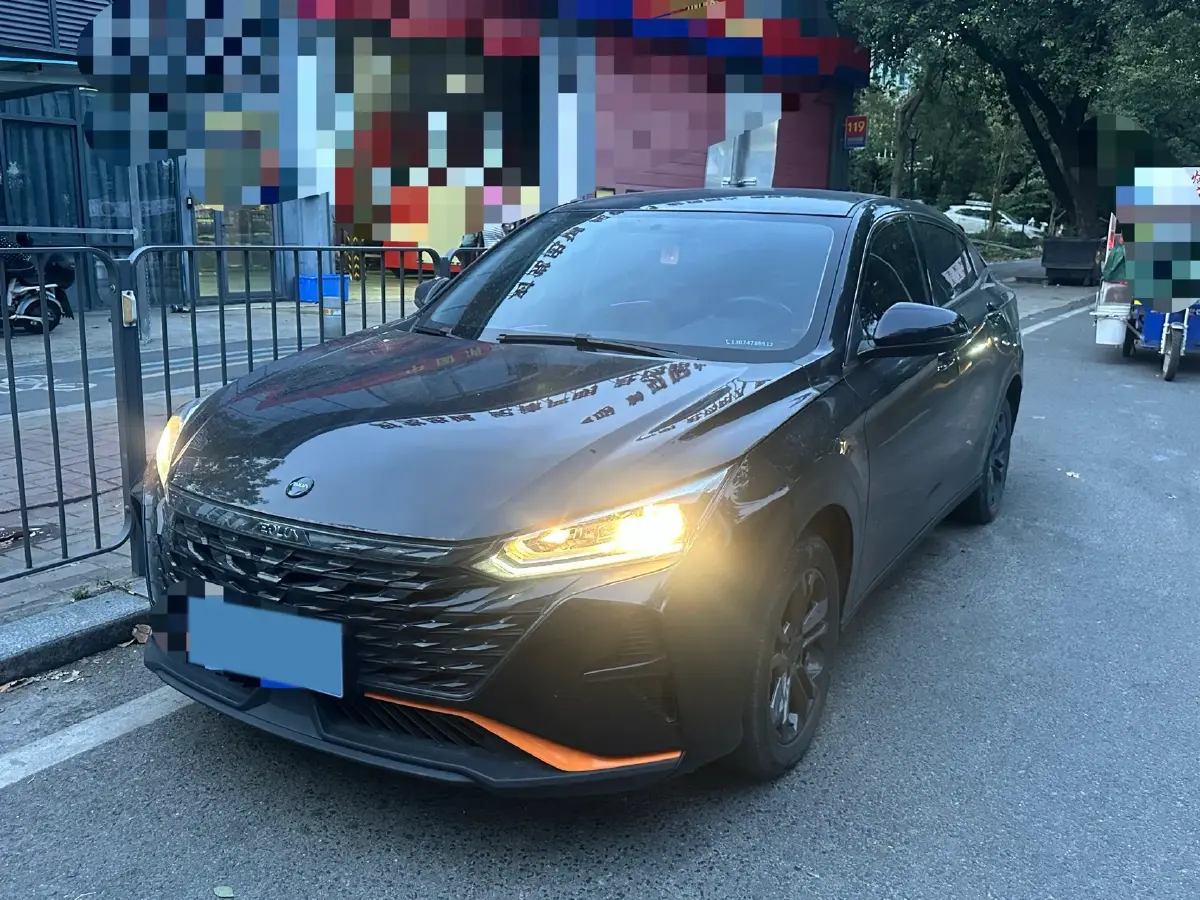 2023 DongFeng Aeolus YiXuan 1.5L 125HP L4 6DCT