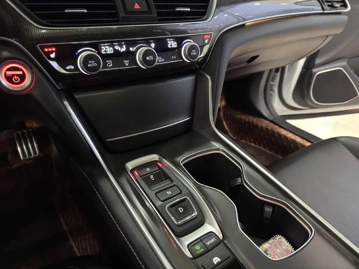 2022 Honda Accord 2.0L 146HP L4 E-CVT Hybrid,autocango,china used car exporter,china ev exporter,chinese used car exporter,chinese used ev exporter