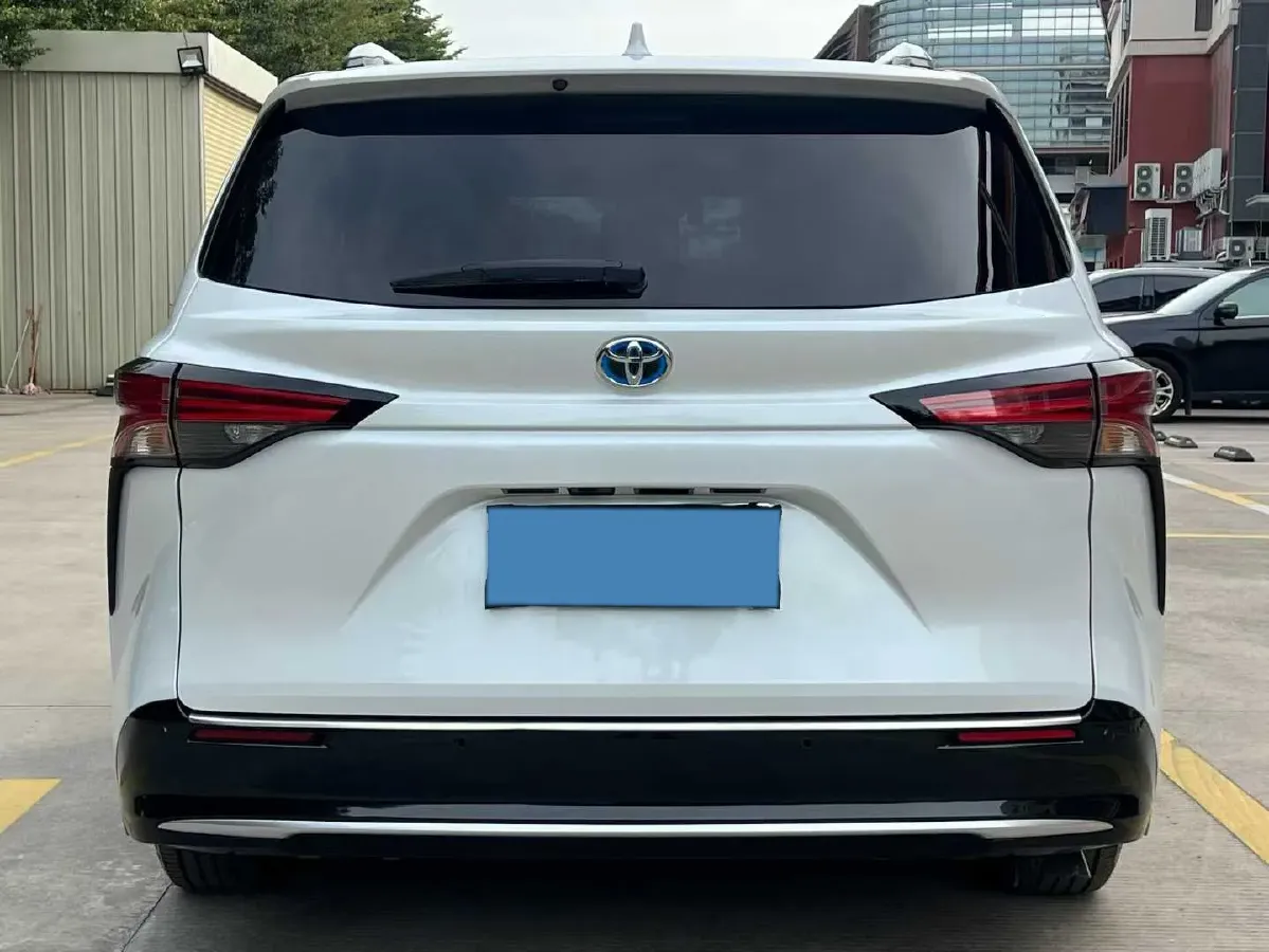 2021 Toyota Sienna 2.5L 192HP L4 E-CVT Hybrid,autocango,china used car exporter,china ev exporter,chinese used car exporter,chinese used ev exporter