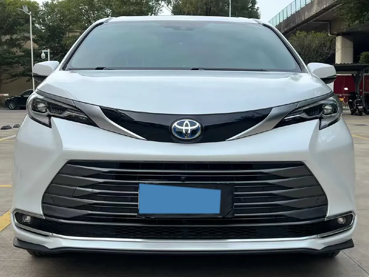 2021 Toyota Sienna 2.5L 192HP L4 E-CVT Hybrid,autocango,china used car exporter,china ev exporter,chinese used car exporter,chinese used ev exporter