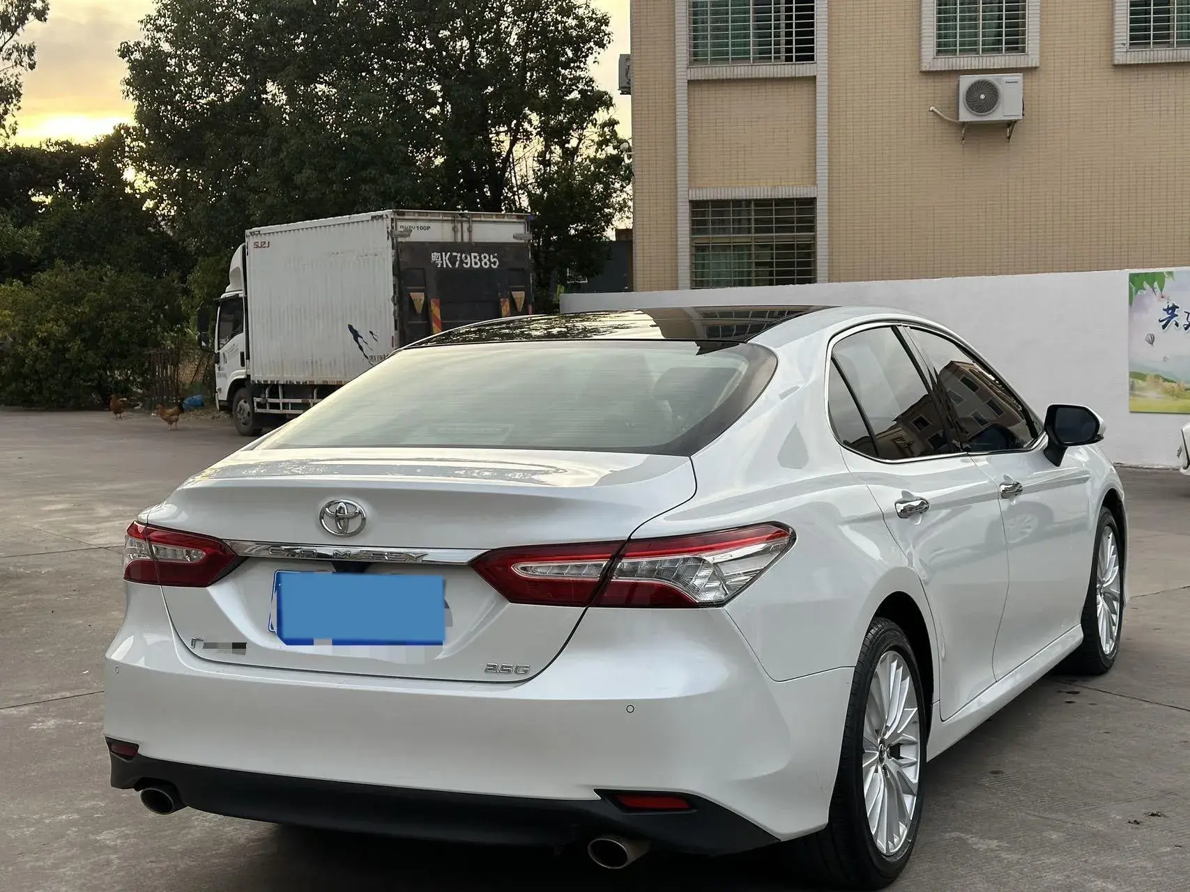2019 TOYOTA CAMRY thumbnail 4
