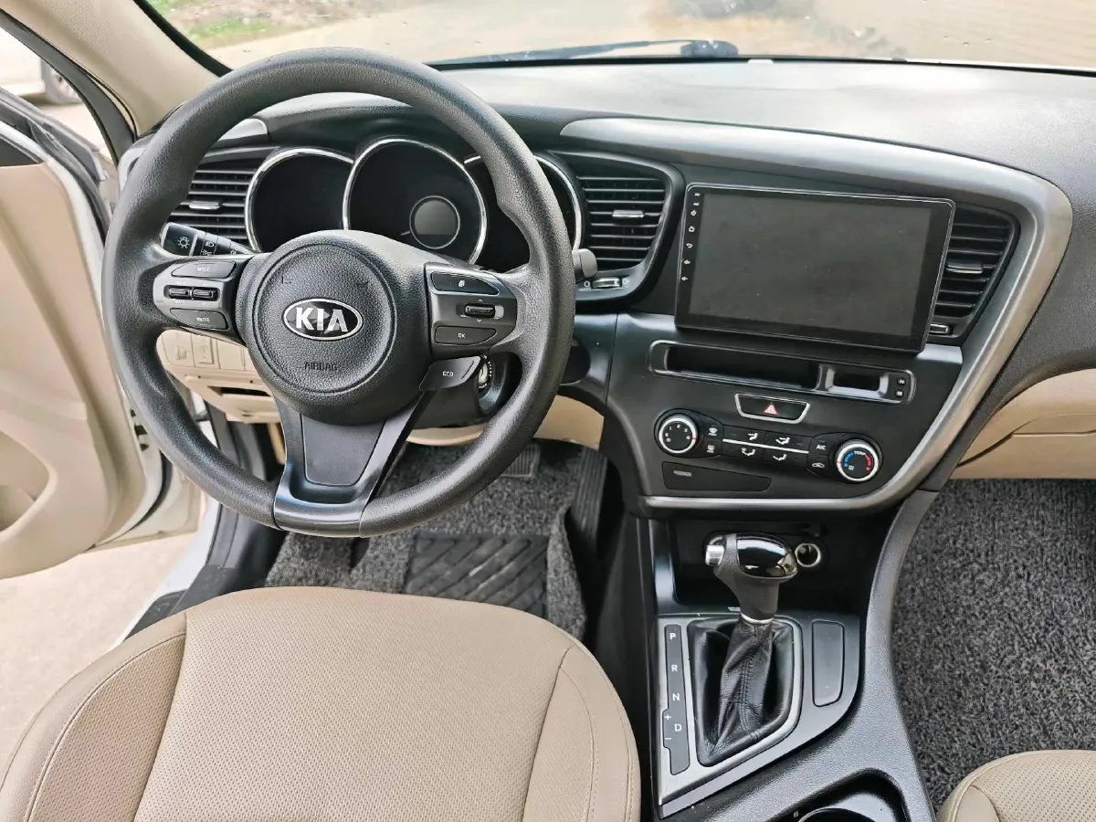 2015 Kia K5 2.0L 162HP L4 6AT,autocango,china used car exporter,china ev exporter,chinese used car exporter,chinese used ev exporter