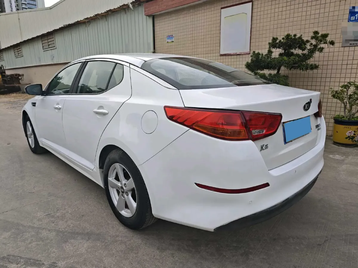 2015 Kia K5 2.0L 162HP L4 6AT,autocango,china used car exporter,china ev exporter,chinese used car exporter,chinese used ev exporter