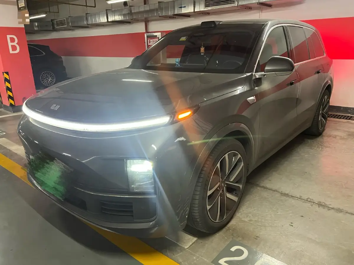 2022 Li L9 Range Extended 154HP REEV 42.6KWH