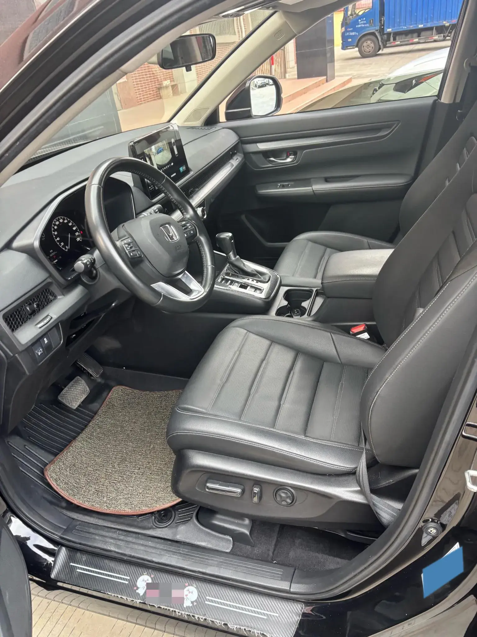 2023 HONDA CR-V thumbnail 4