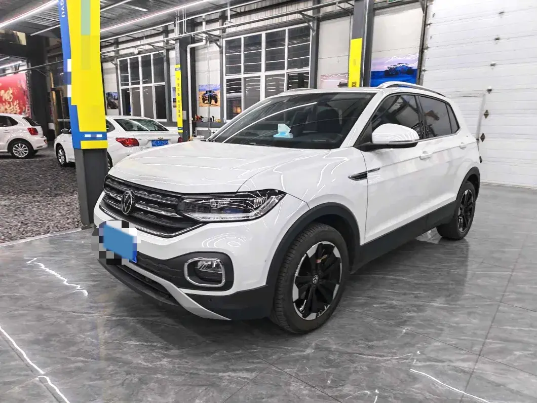 2021 Volkswagen Tacqua 1.5L 113HP L4 6AT